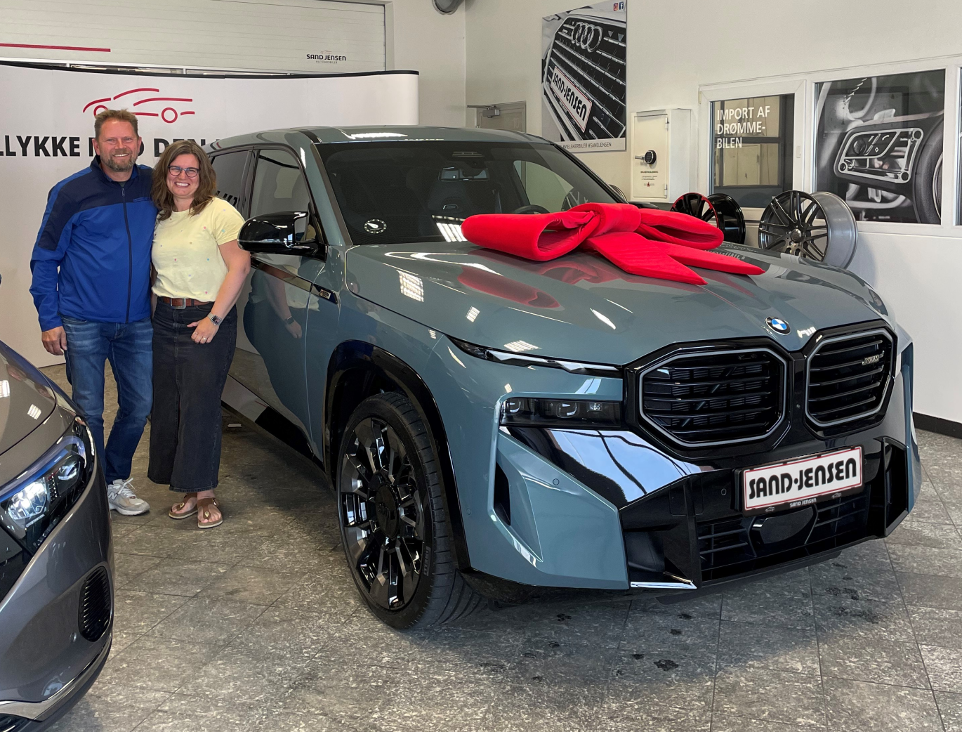 BMW XM 4,4 Bi Turbo Hybrid