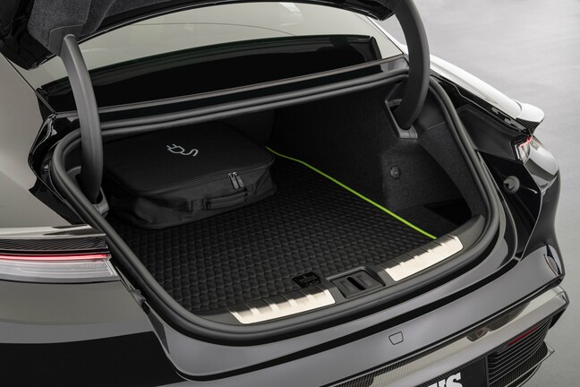 Sand Jensen Automobiler Silkeborg BRABUS Til Porsche Taycan Turbo S Interior 648X432 (10)