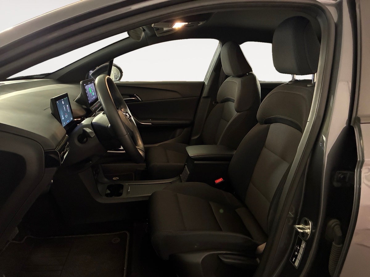 MG 4 51 Standard 5D Billede 9