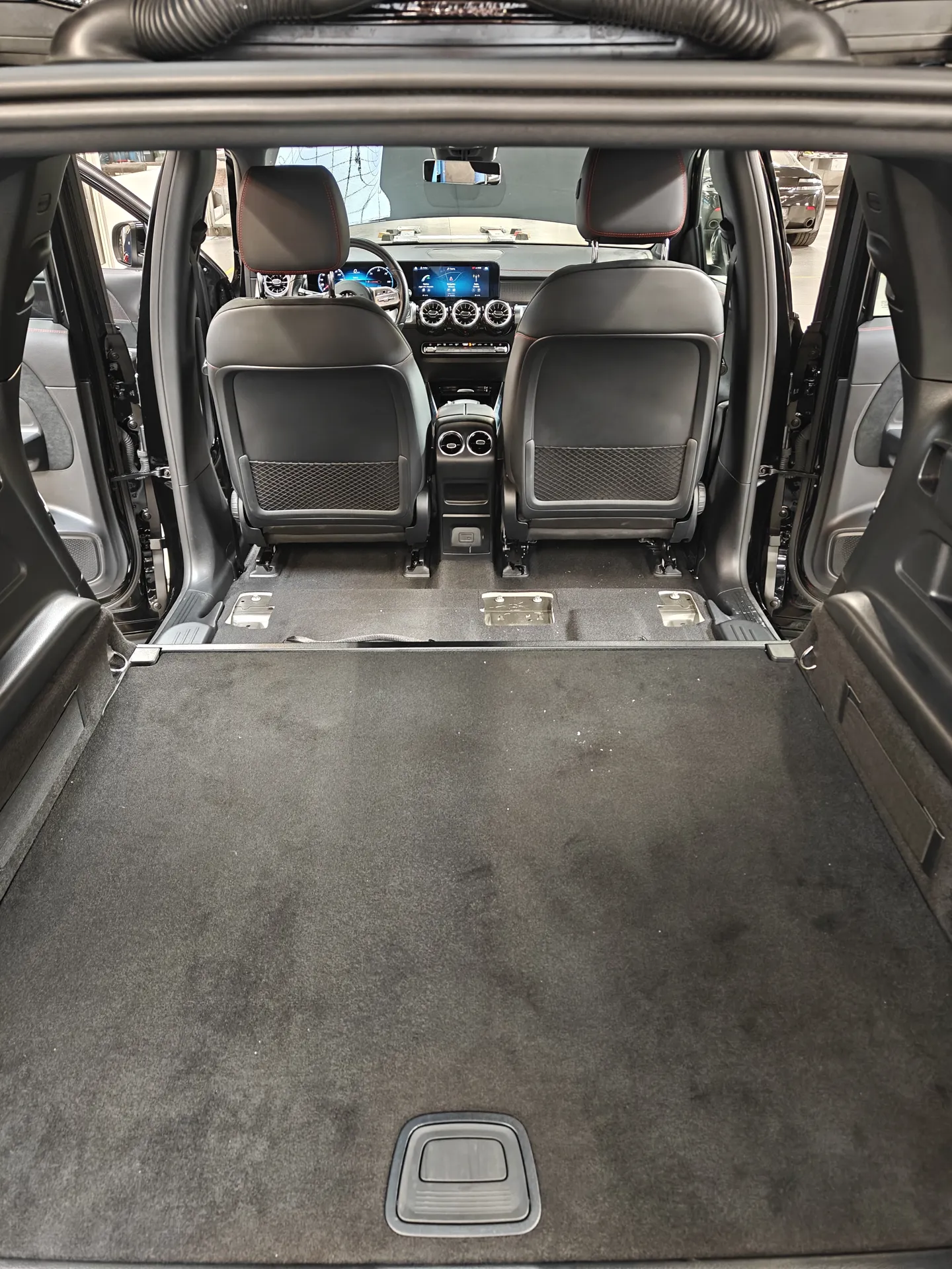 Mercedes EQB Van Ombygning (5)