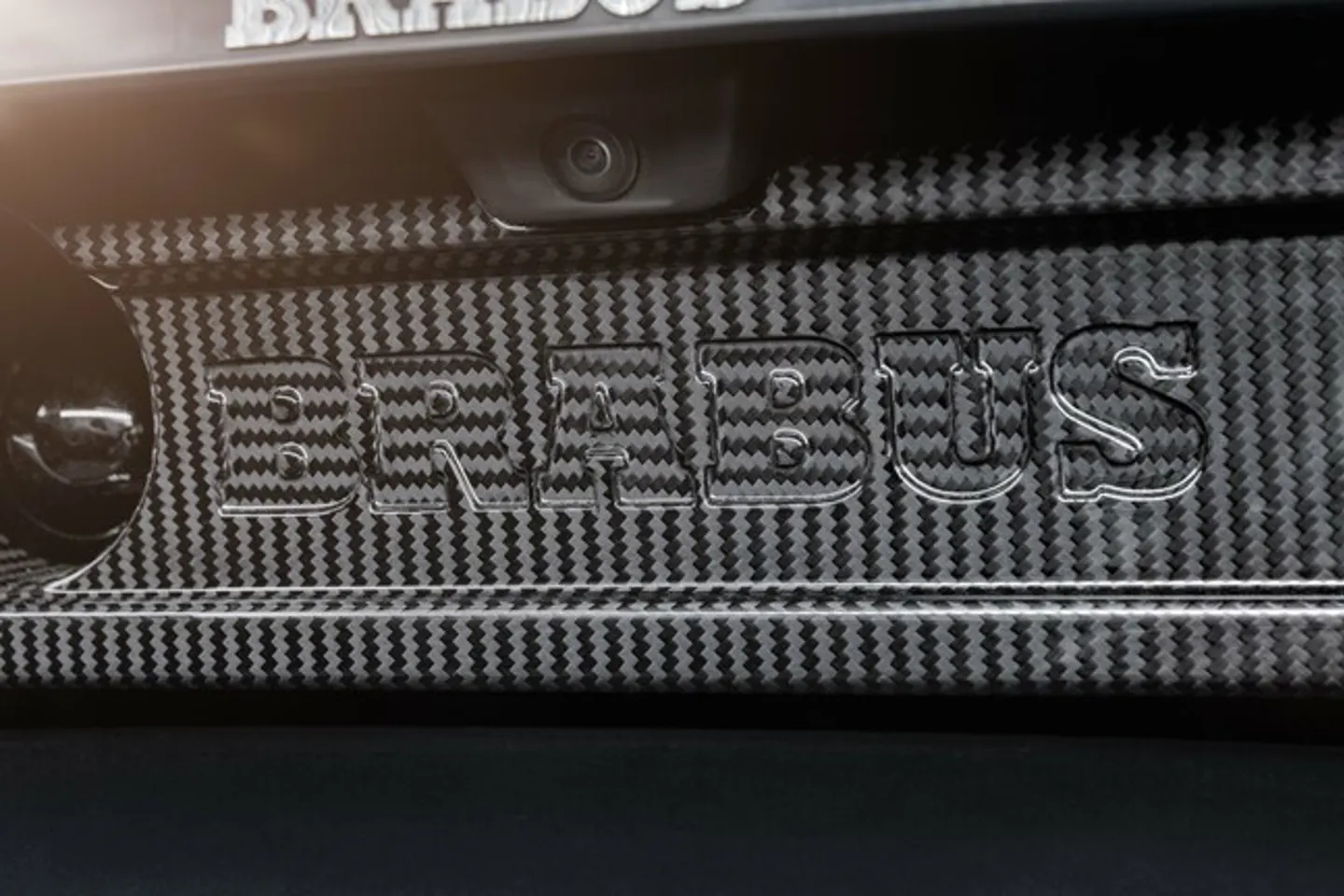 Sand Jensen Automobiler Silkeborg BRABUS Til Porsche Taycan Turbo S Exterior 648X432 (11)