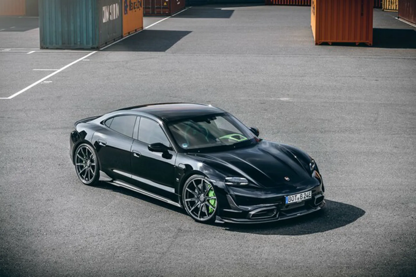 Sand Jensen Automobiler Silkeborg BRABUS Til Porsche Taycan Turbo S Exterior 648X432 (1)